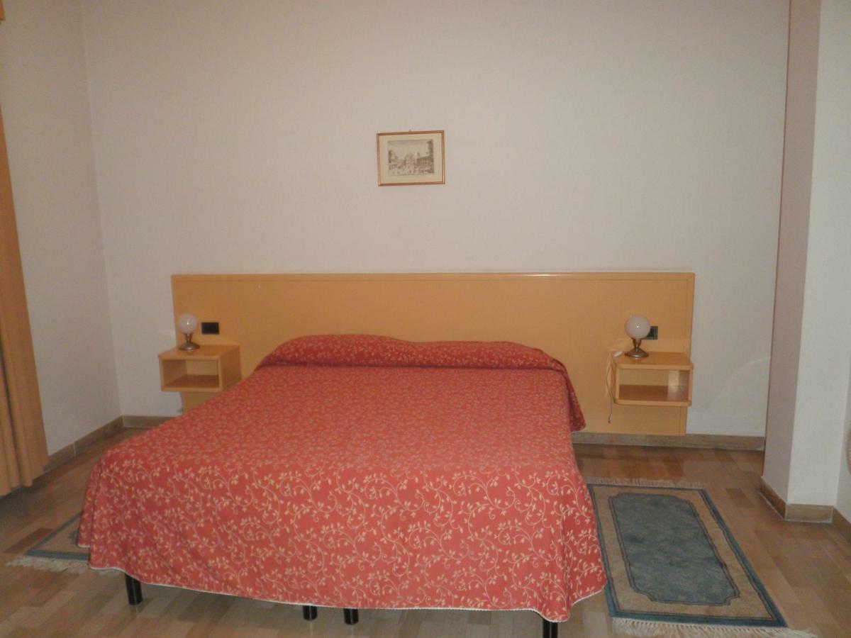 أنكونا Residence Executive المظهر الخارجي الصورة